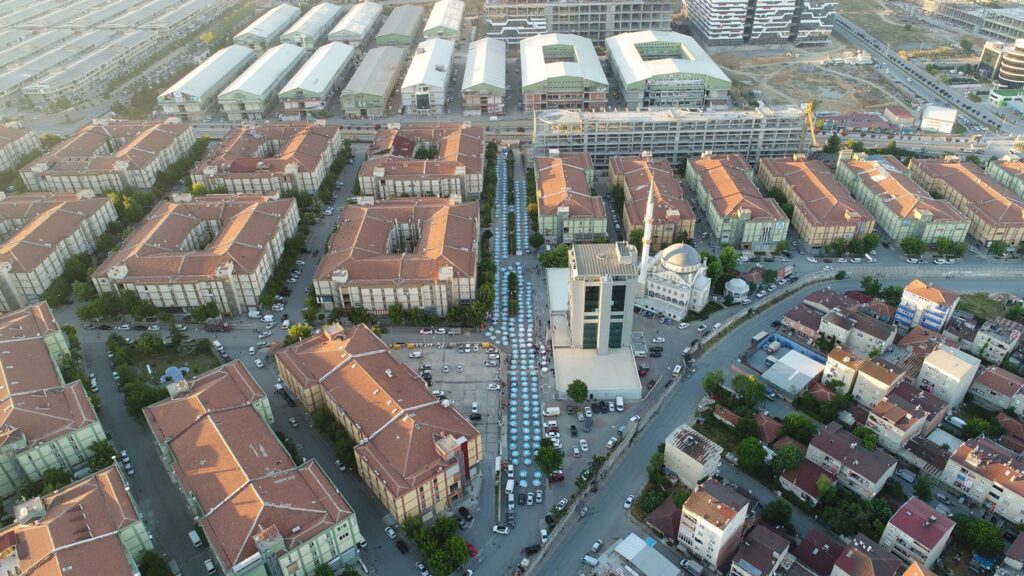 إفطار أيماكوب مع لقطات طائرة بدون طيار