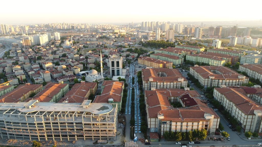 إفطار أيماكوب مع لقطات طائرة بدون طيار