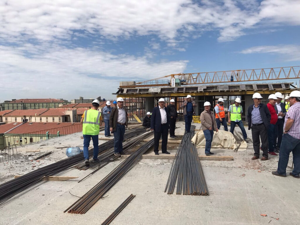 مركزنا التجاري الجديد